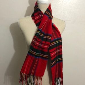 LONDON FOG Scarf. “56” x 12”.